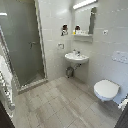 Gyirmot Sport & Wellness 4* Γκιόρ