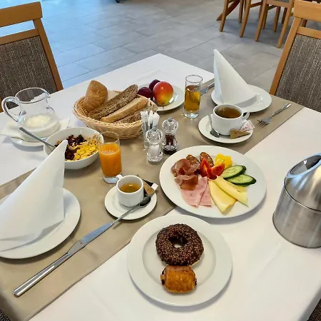 Gyirmot Sport & Wellness Hotel 4*