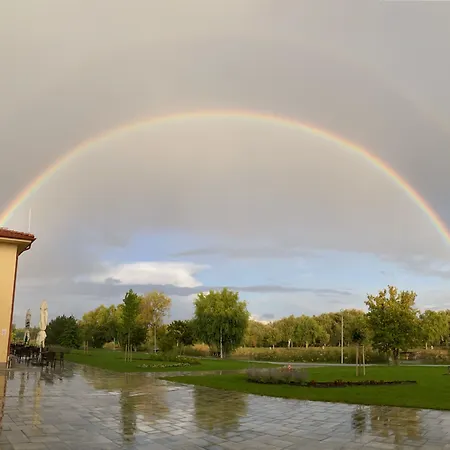 Gyirmot Sport & Wellness Hotell 4*