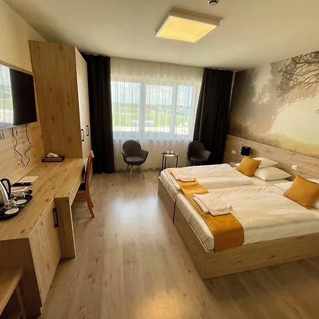 Gyirmot Sport & Wellness Hotell 4*